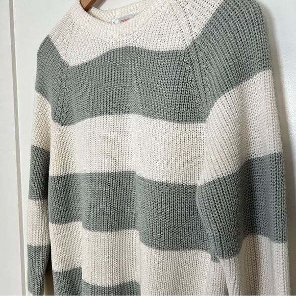 ESprit Sport Sweater Womens Small Gray White Striped Knit Long Sleeve Round Neck - Picture 4 of 11